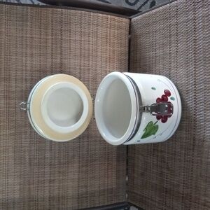 CIC Certified Ceramic Small Mason Storage Container